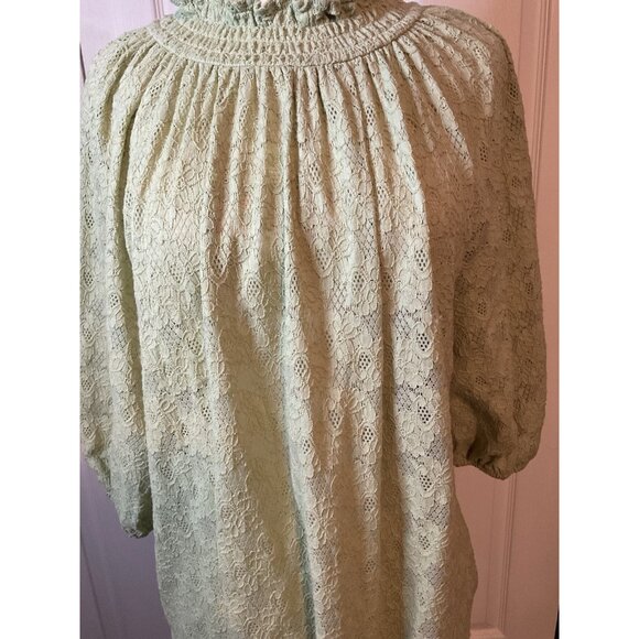 W5 Anthropologie Mint Sage Green Semi Sheer 3/4 Sleeve Top Large Romantic - Picture 2 of 4